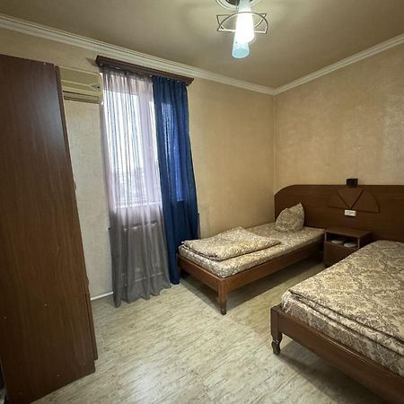 White House Hotel Γιερεβάν Εξωτερικό φωτογραφία